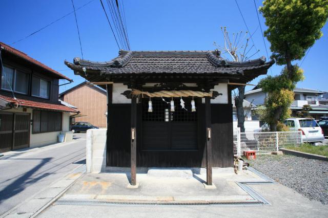 神石神社